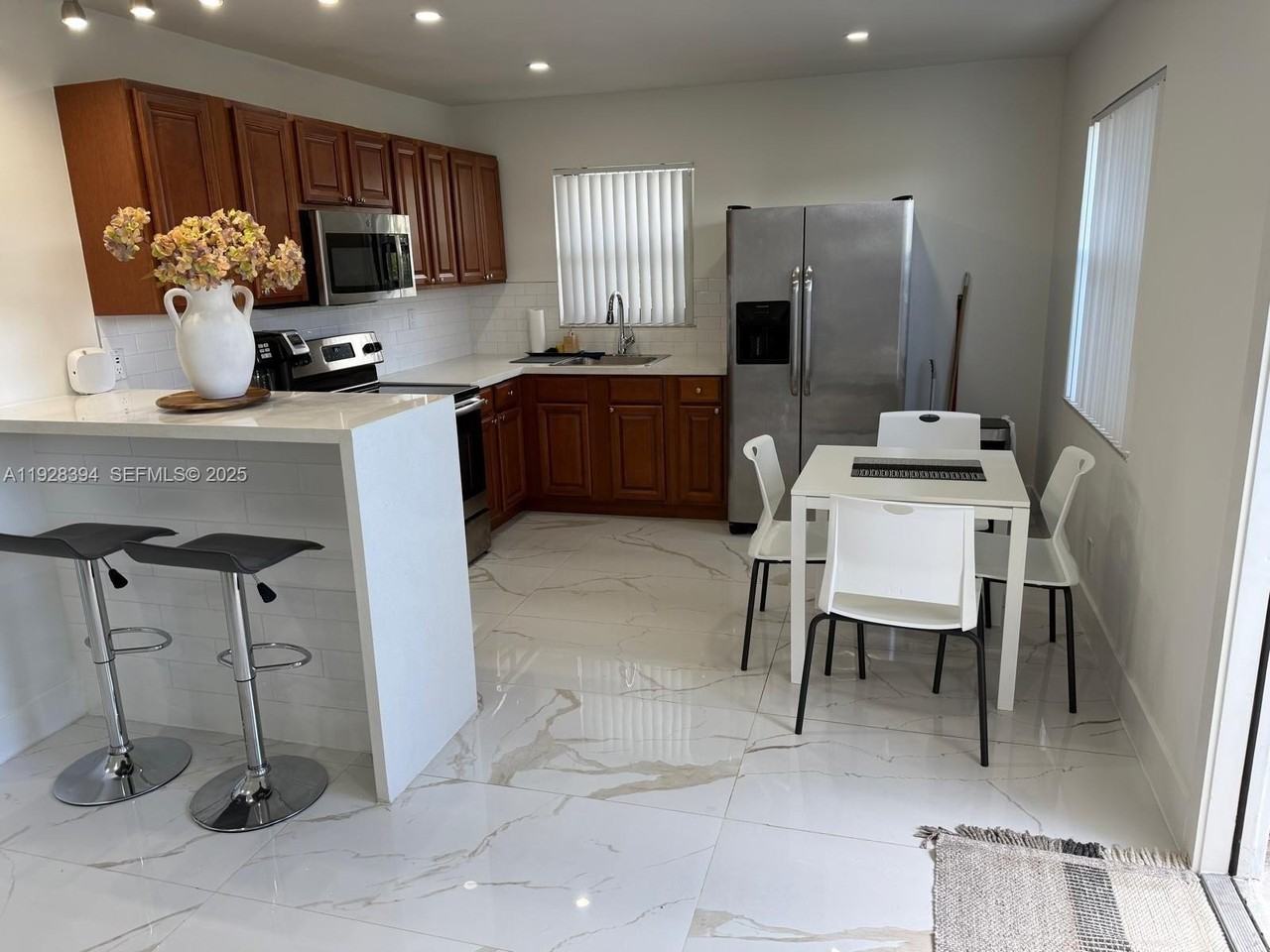 208 7th Street #1-2 - Photo 6 of 15