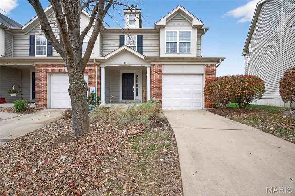 373 Montclair Tower Drive - Photo 2 of 46