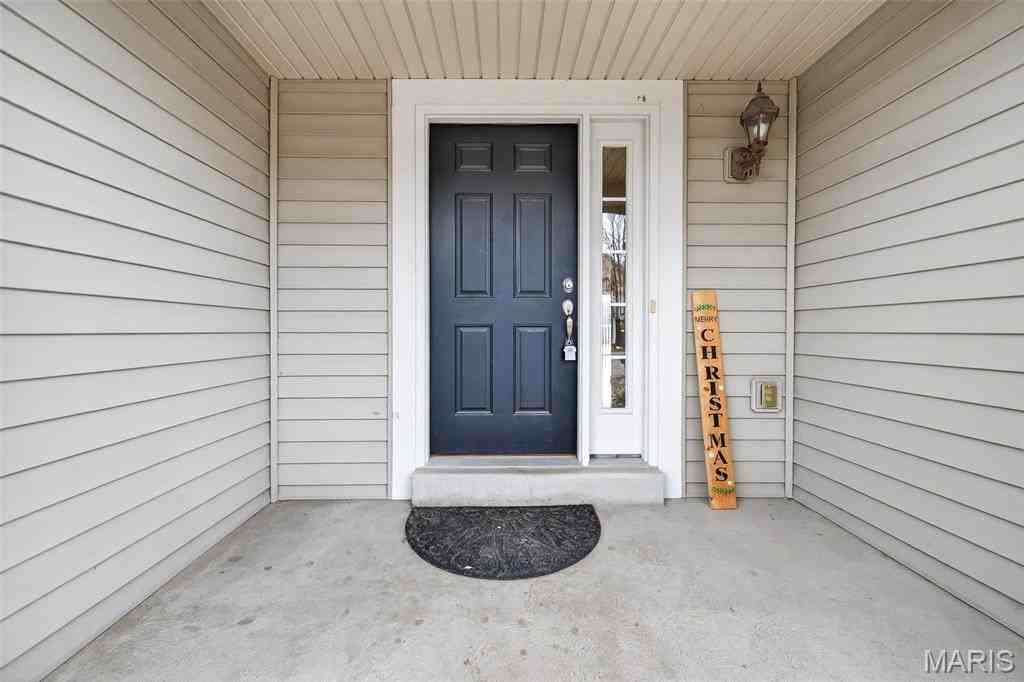 373 Montclair Tower Drive - Photo 4 of 46