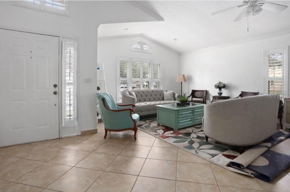 1714 Nestlewood Trl - Photo 3 of 17