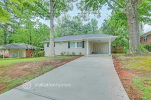 featured image of 2716 Lancaster Drive