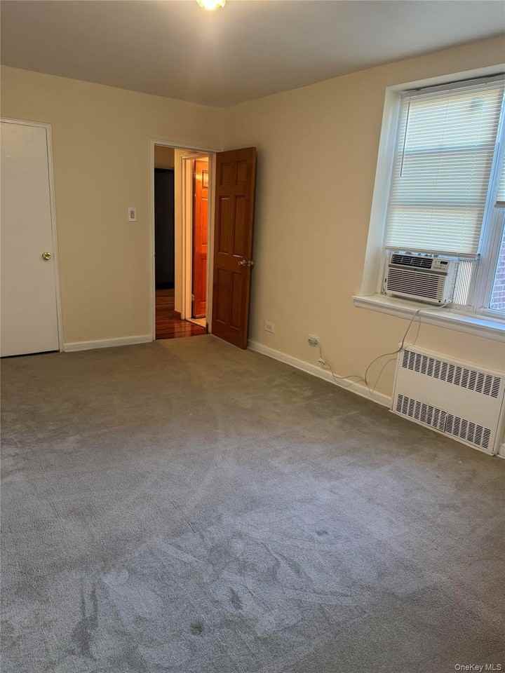 8450 169th St Apt 306 #306 - Photo 5 of 9