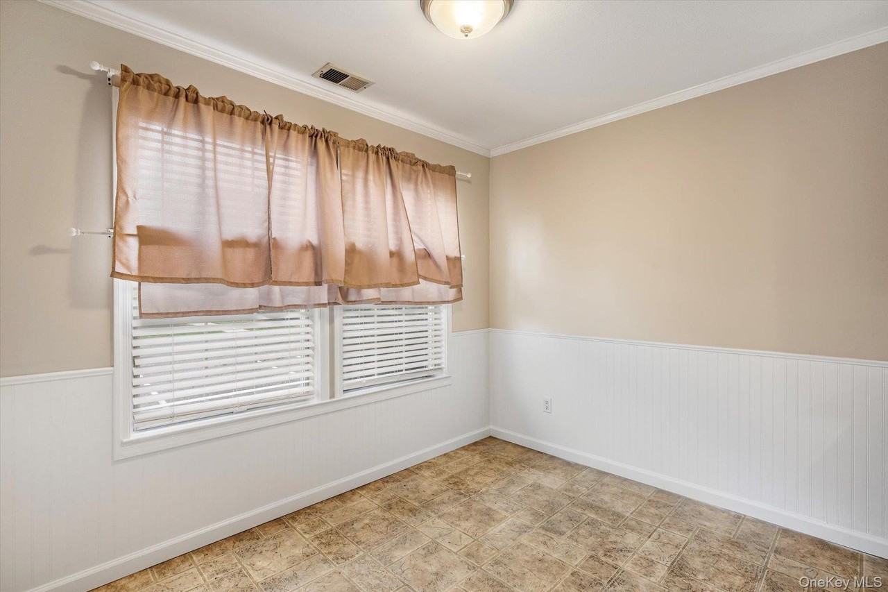 28 Stratford Court - Photo 6 of 22