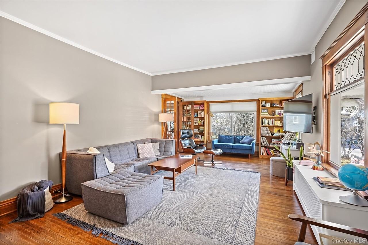 51 Edgemont Road - Photo 3 of 29