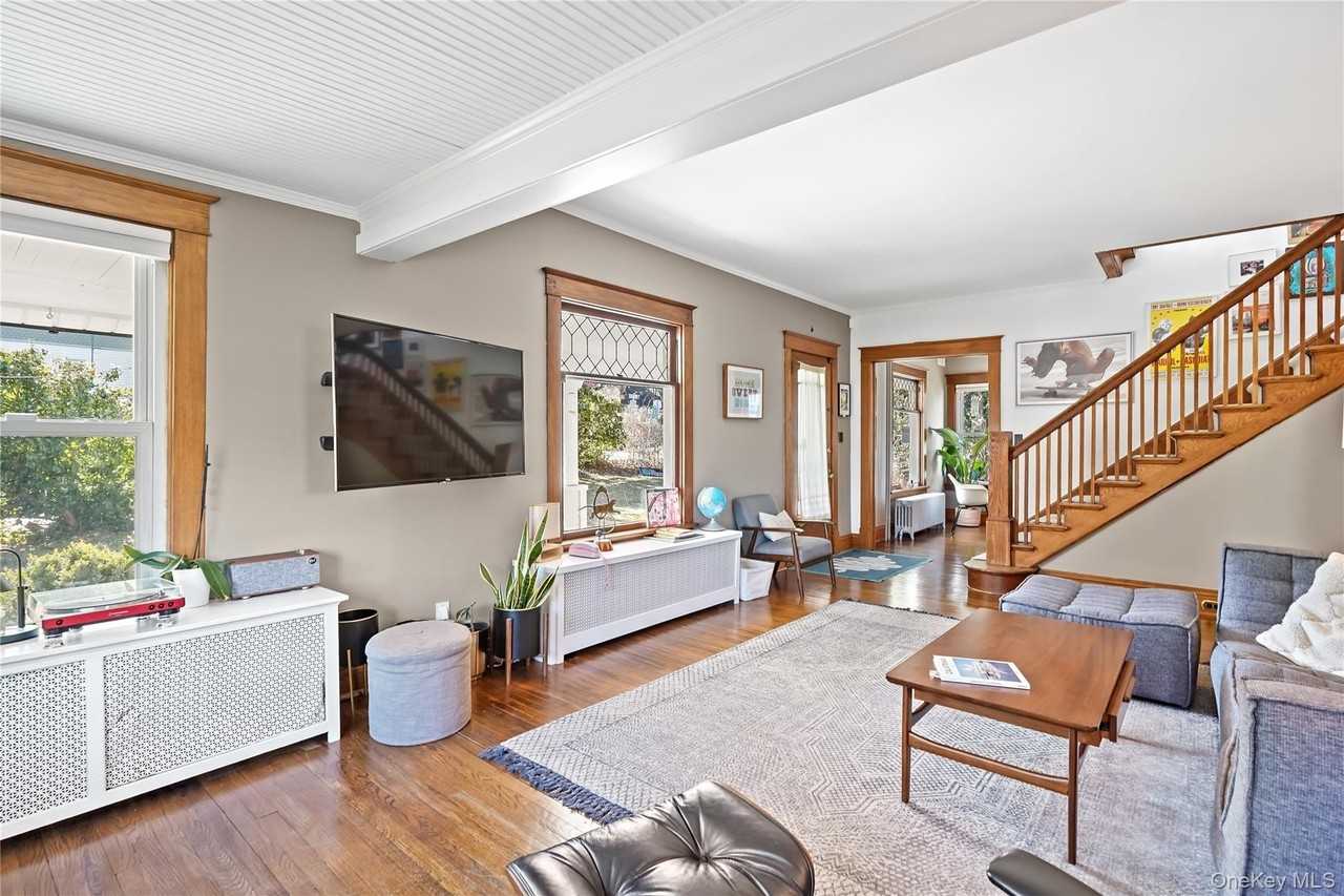 51 Edgemont Road - Photo 5 of 29