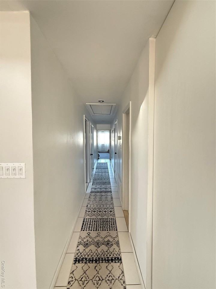 32 Suffolk Rd Apt 2 #2 - Photo 6 of 15