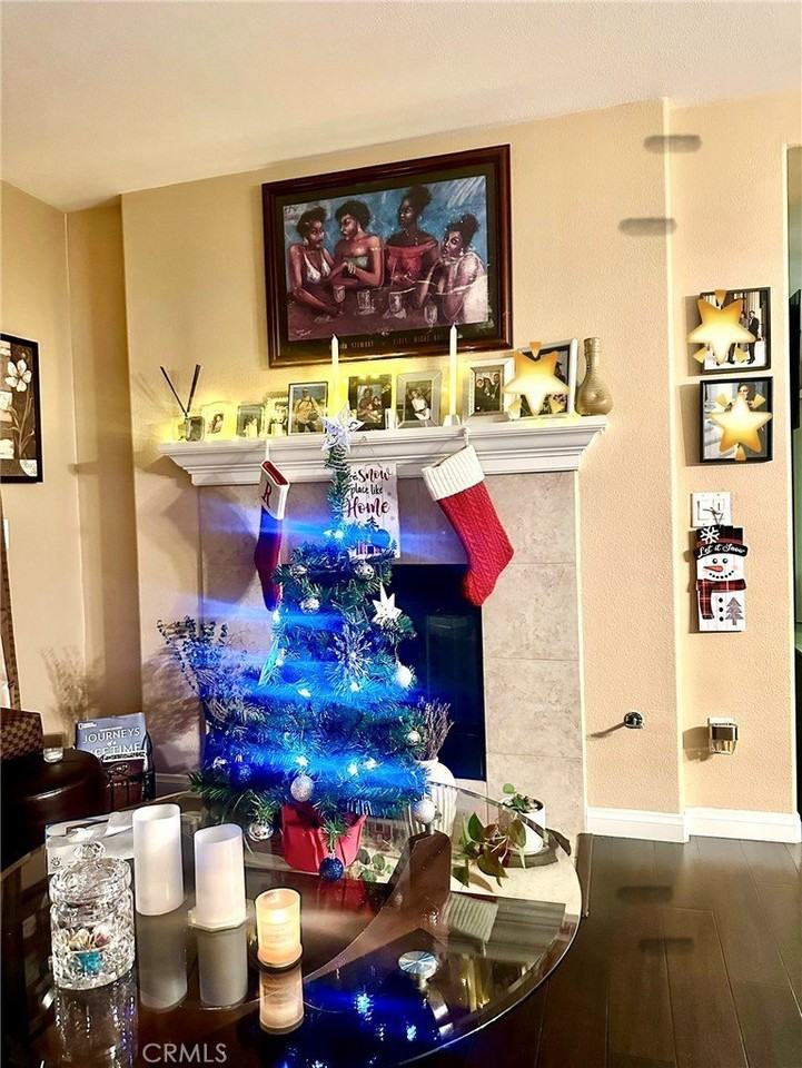 1332 1332 E Rover Lane #E - Photo 6 of 38