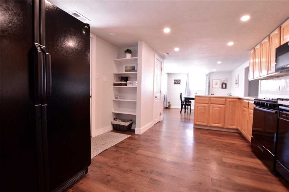 612 East Vine Street