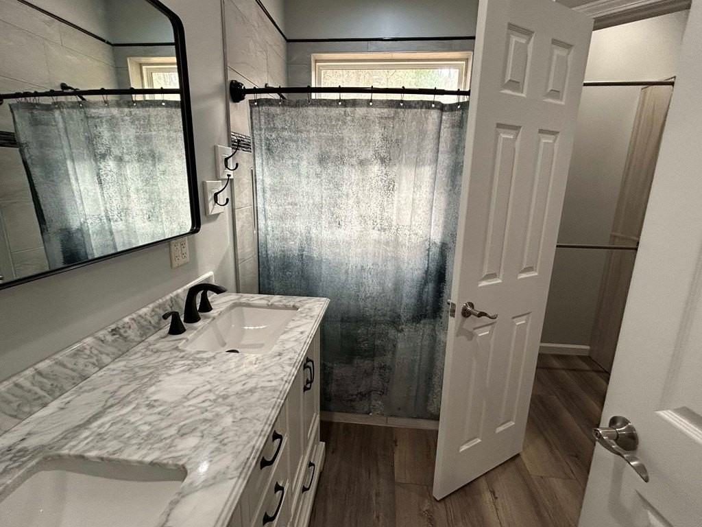 225 Barewood Acres Lane - Photo 5 of 11