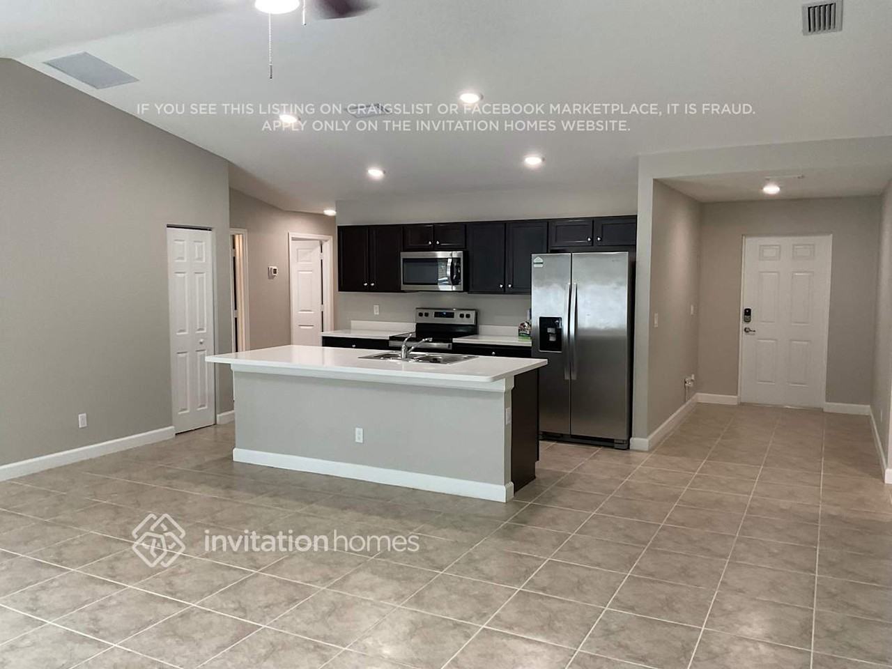 761 Airoso Rd Se - Photo 4 of 22