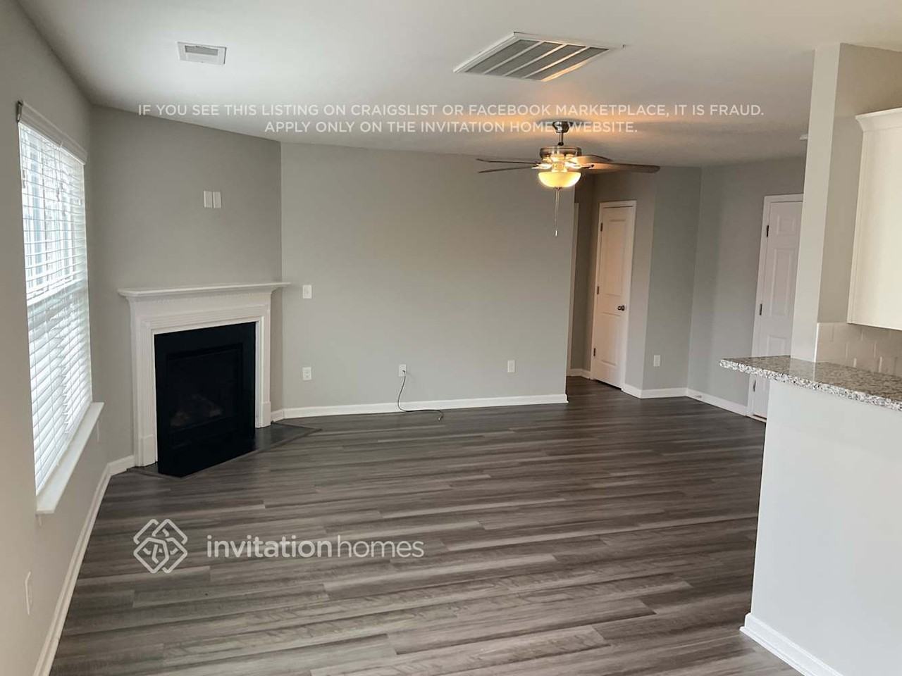 1920 Northrop Dr - Photo 2 of 19