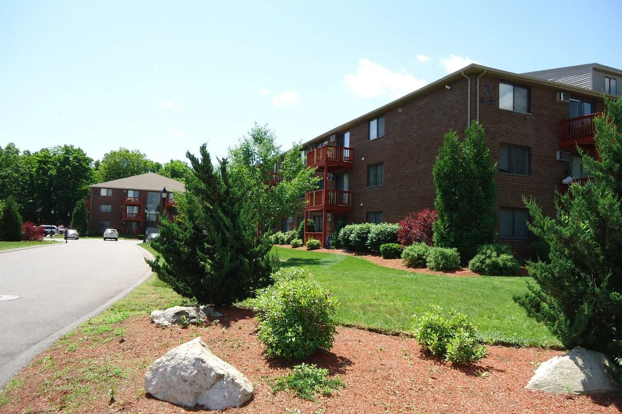 29 Capron Road #53 - Photo 5 of 40