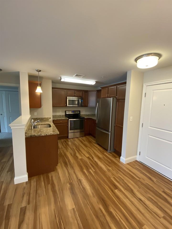 3 Furnival Rd #110 - Photo 4 of 8