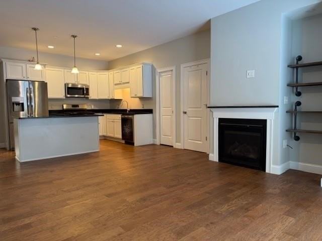 1 Camelia Ave #4 - Photo 5 of 32