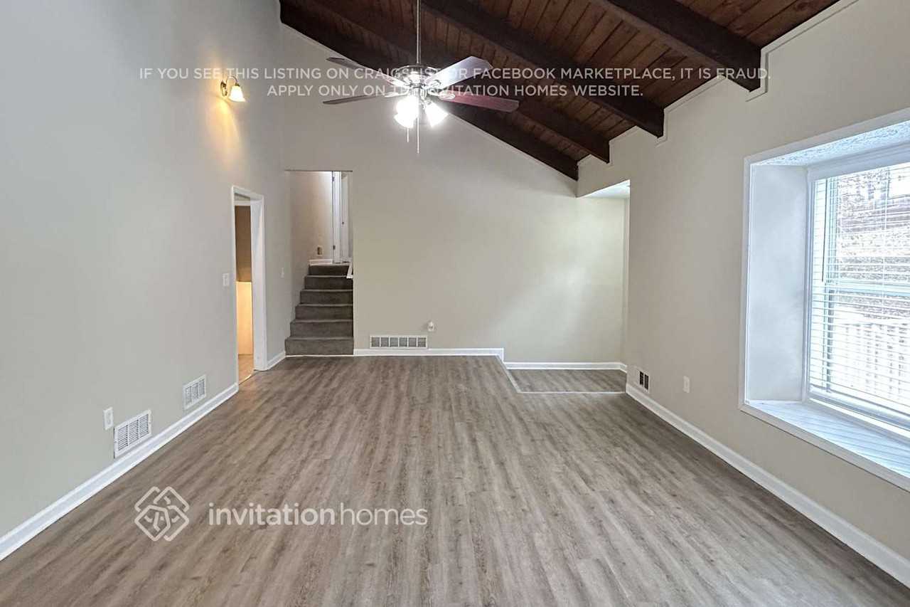 1752 Jody Dr Ne - Photo 3 of 29