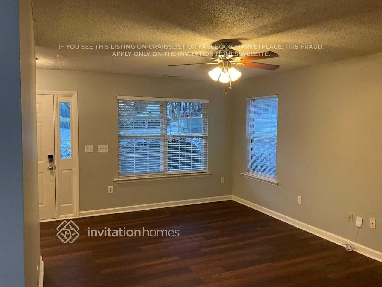 4301 Fawn Glen Drive - Photo 2 of 14