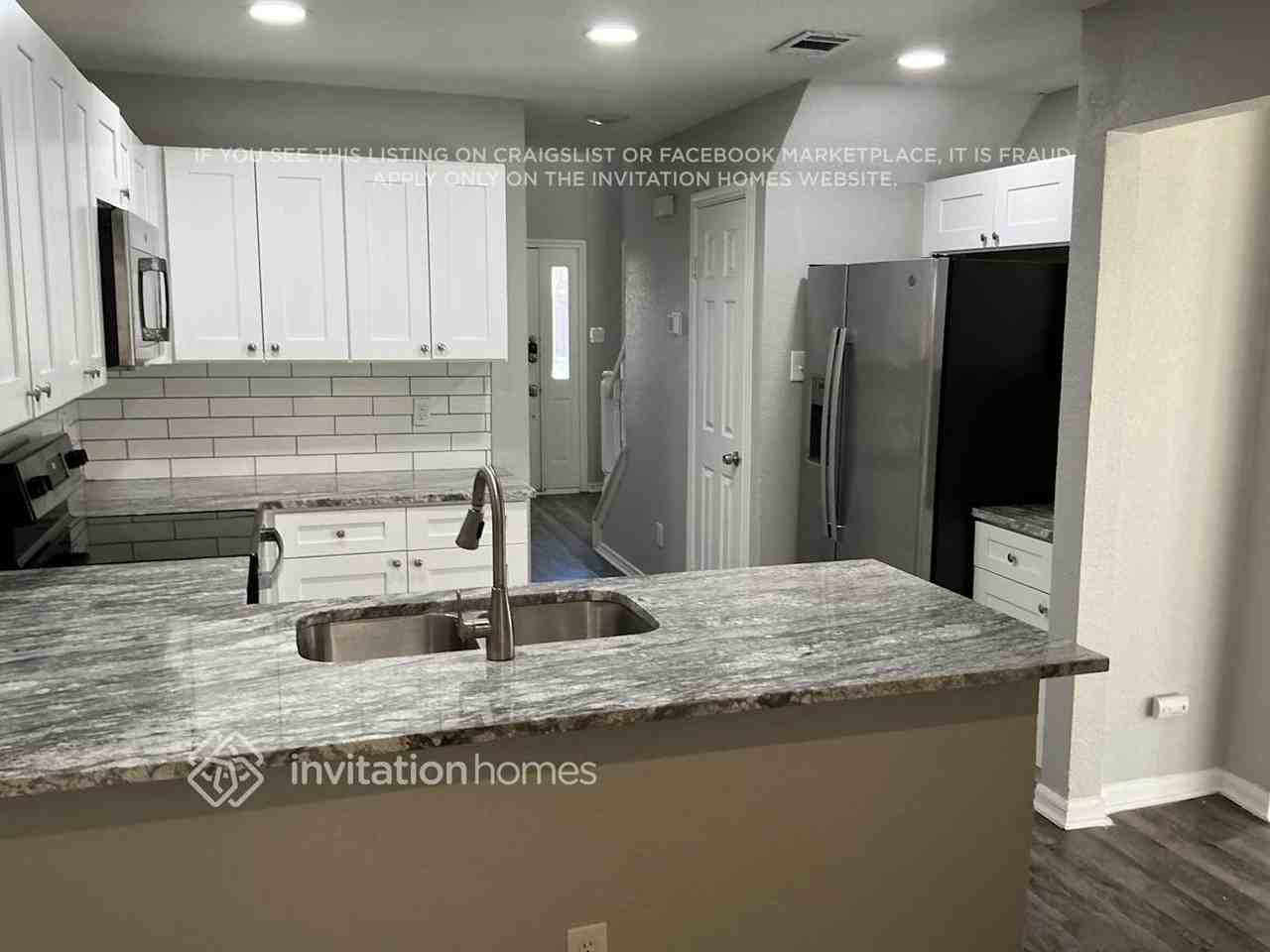 4213 Starboard Trl - Photo 7 of 17