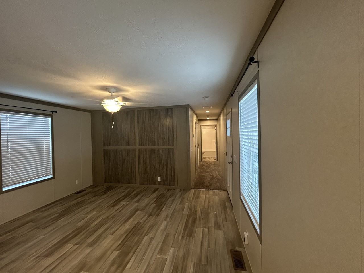 513 Washington Street #513 - Photo 2 of 8