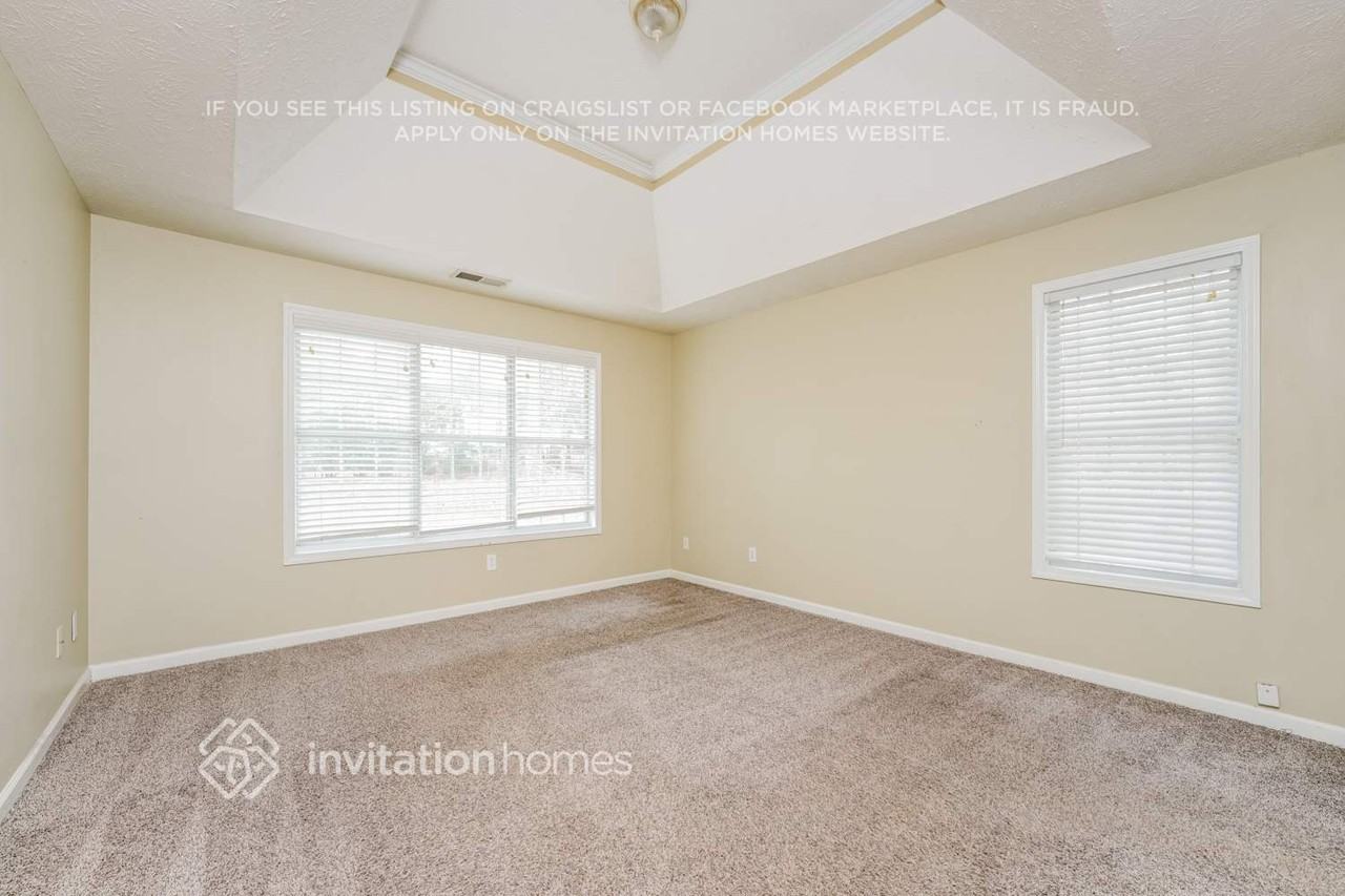 820 Cambridge Creek Dr Sw - Photo 7 of 10
