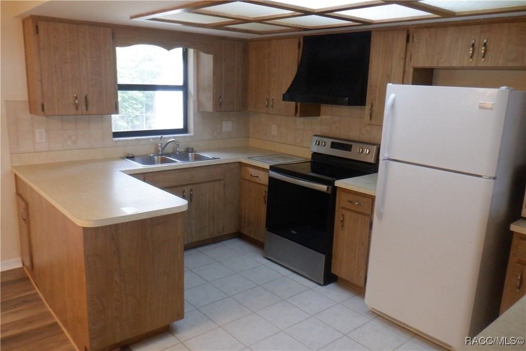 9282 N Citrus Springs Blvd - Photo 2 of 33