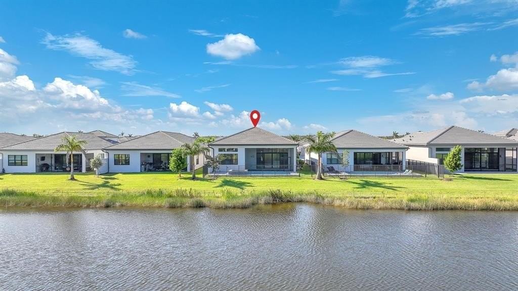 10990 Violet Meadow St - Photo 3 of 50