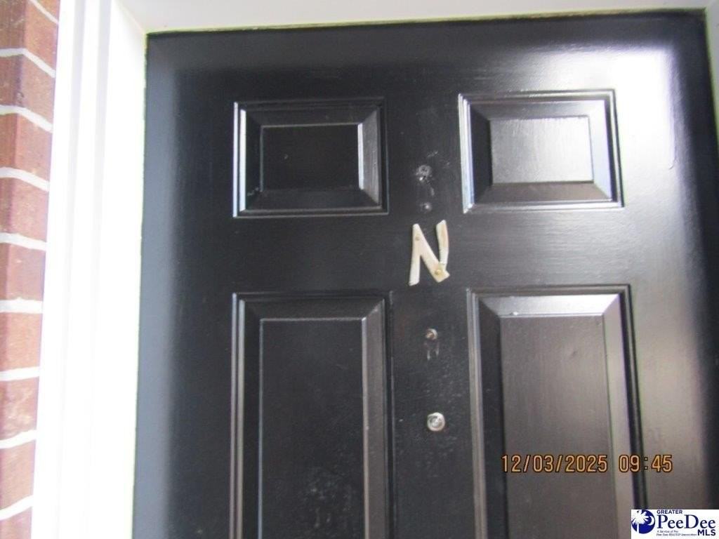 319 Revell Dr Apt N - Photo 2 of 11