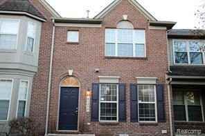 41290 Maplewood Dr - Photo 2 of 15