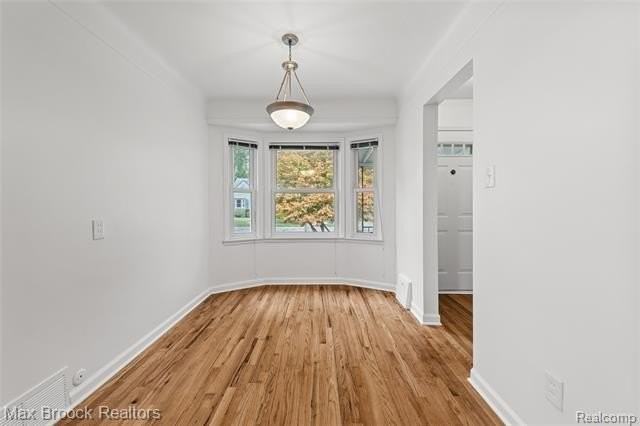 816 E 3rd St - Photo 5 of 15