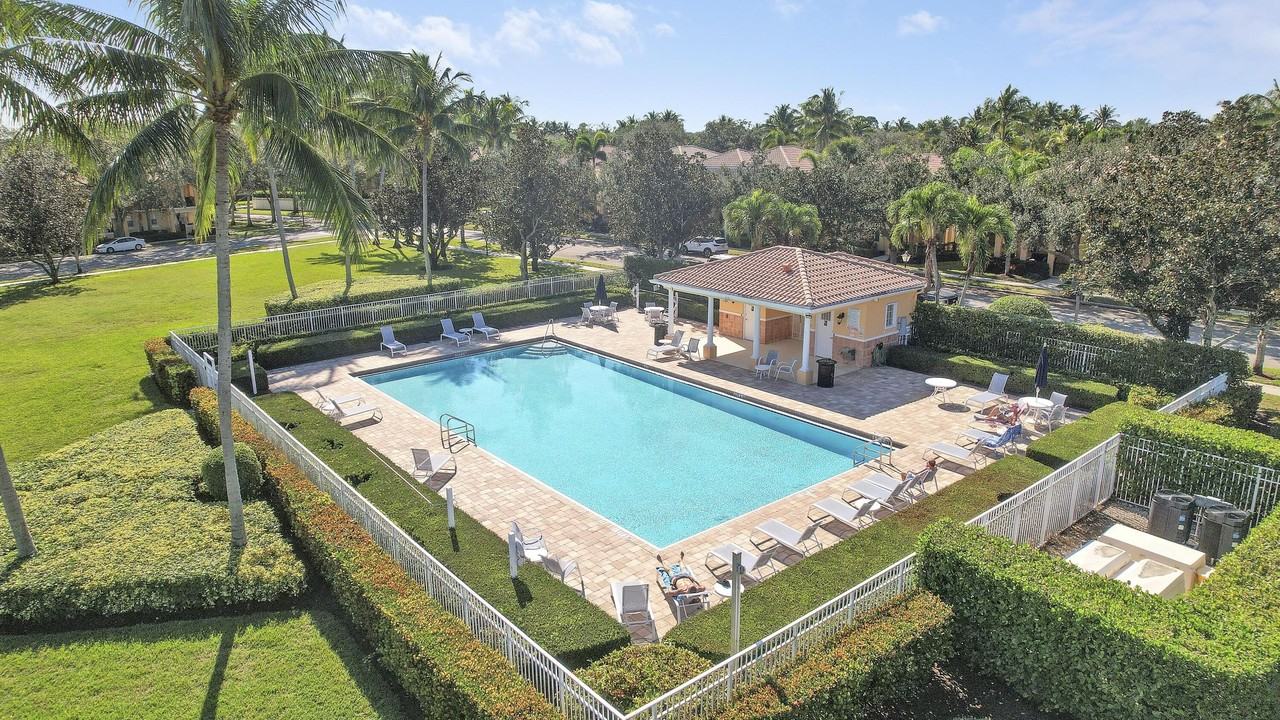 1685 Jeaga Drive - Photo 2 of 26