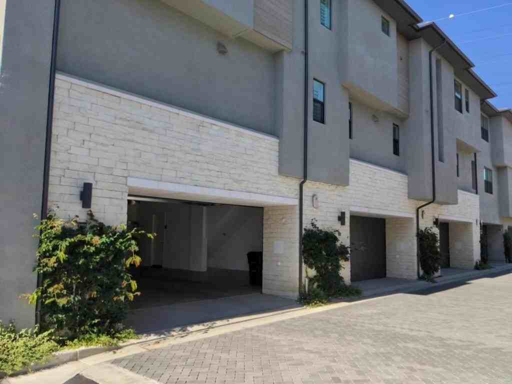 2950 Via Alta Pl - Photo 3 of 50