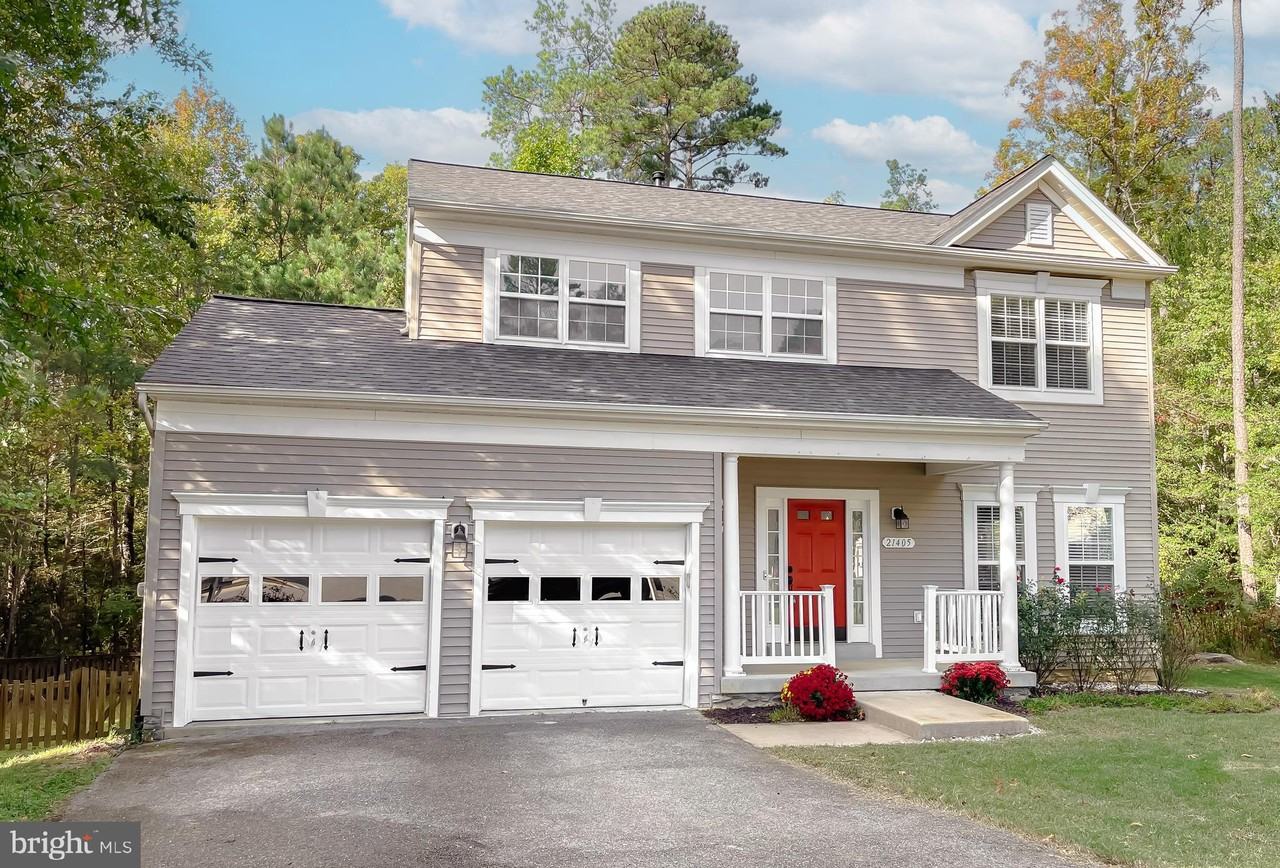 21405 Bellevue Court - Photo 2 of 43