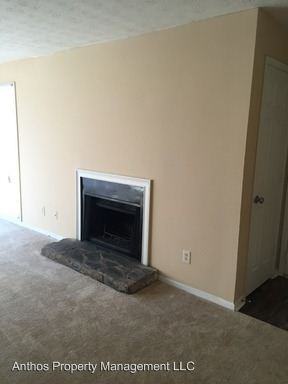 Summerwind Dr. - Photo 3 of 10