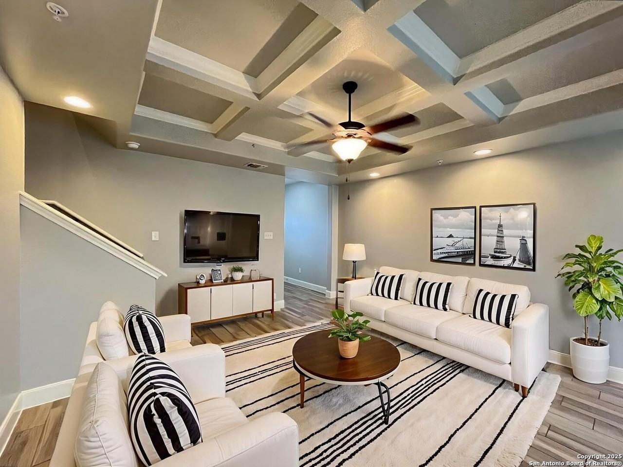 6419 Melanzane Ave Unit 3 #3 - Photo 4 of 40