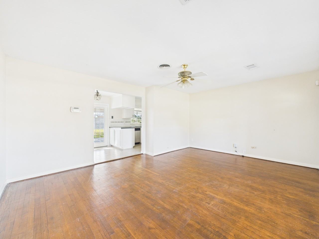 3035 Guese Rd - Photo 7 of 21