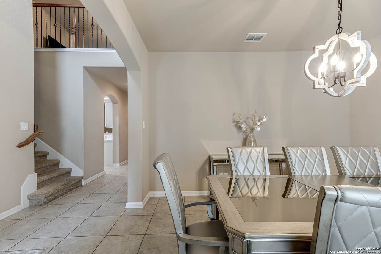 24735 Buck Creek - Photo 7 of 40