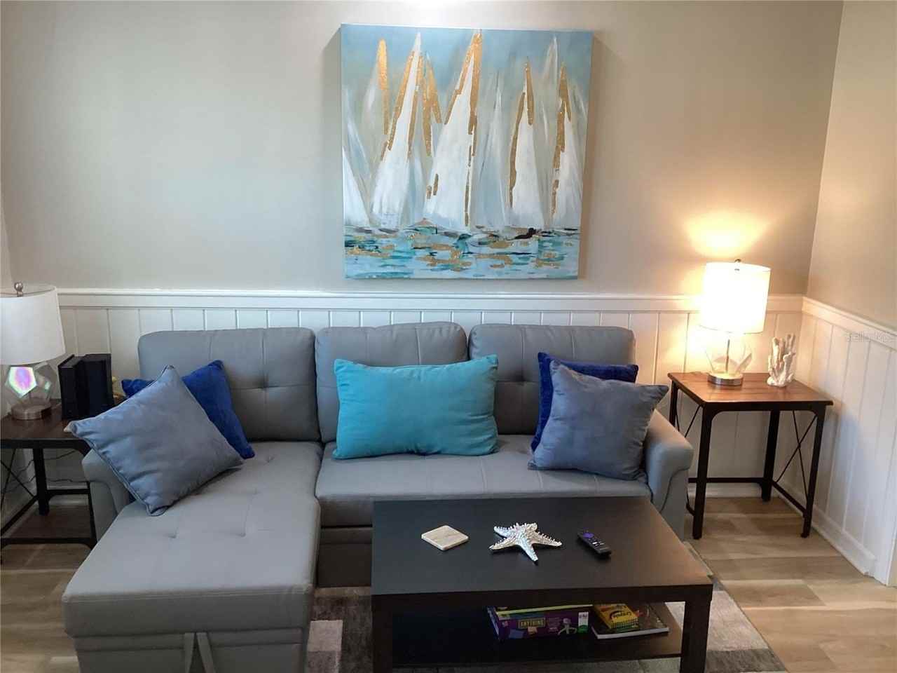 6062 Oak Ridge Ave - Photo 4 of 40