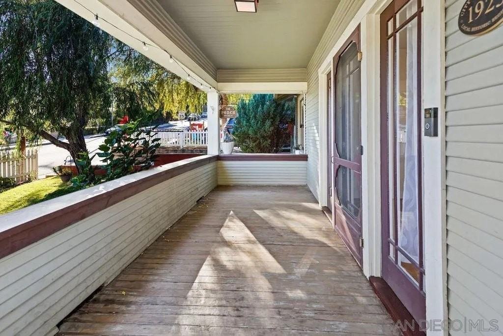 242 E 9th Ave - Photo 6 of 50