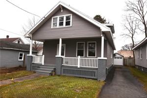 featured image of 122 Woodlawn Avenue