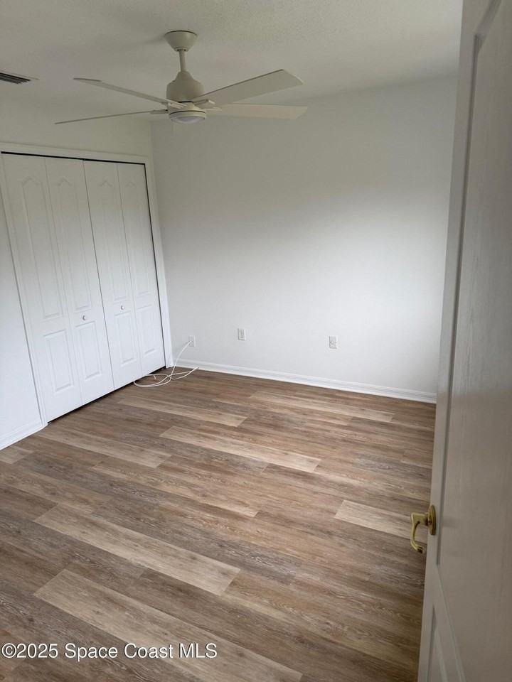 1427 Grand Isle Boulevard - Photo 7 of 20