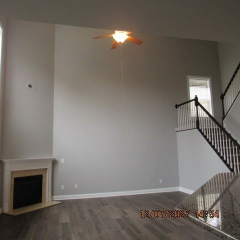 8520 Dargan Lane - Photo 3 of 14