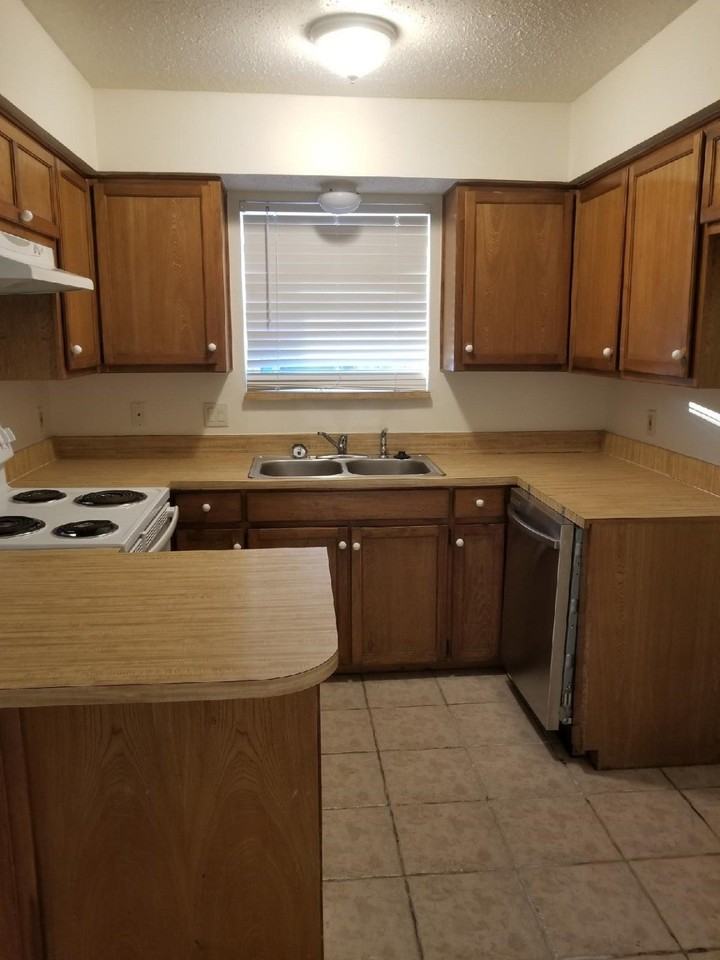 6492 Central Avenue - Photo 2 of 8