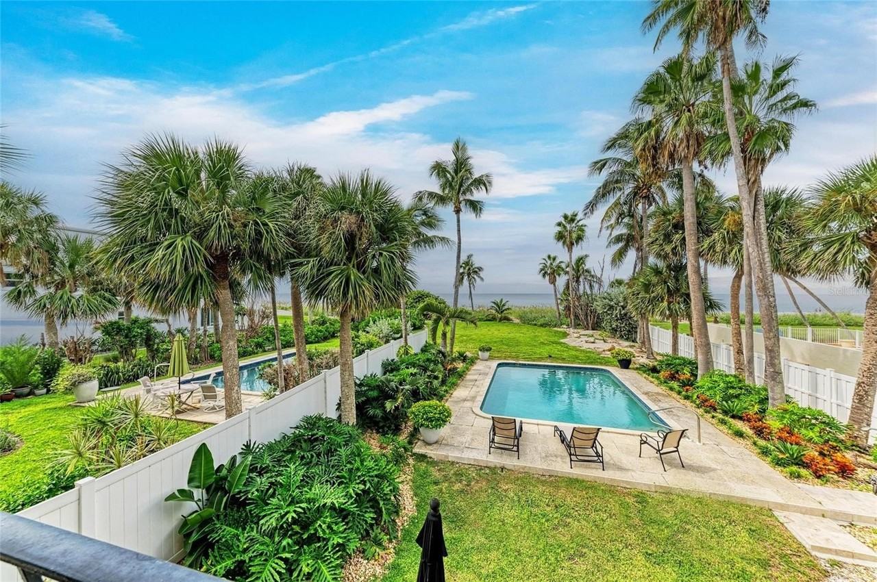 4473 Gulf Of Mexico Dr - Photo 4 of 50