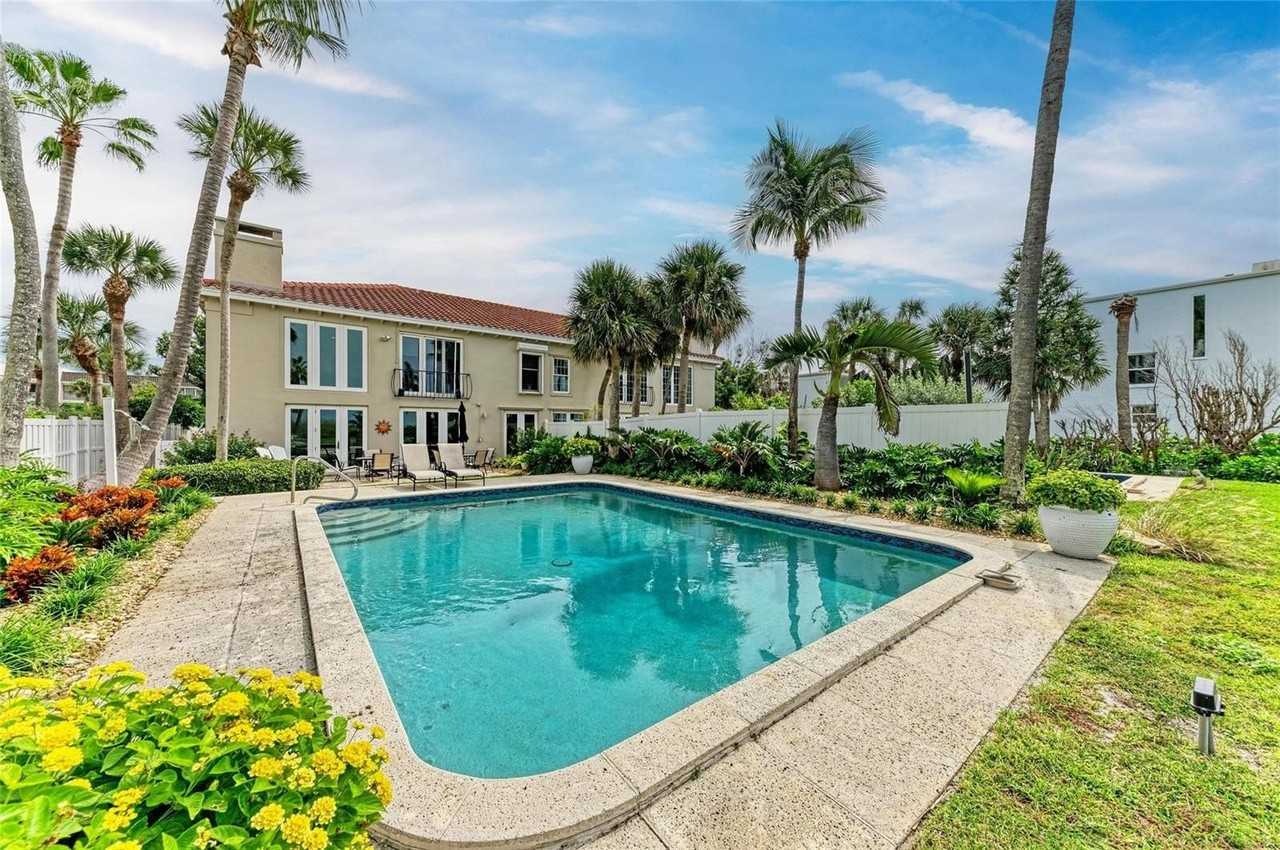 4473 Gulf Of Mexico Dr - Photo 5 of 50