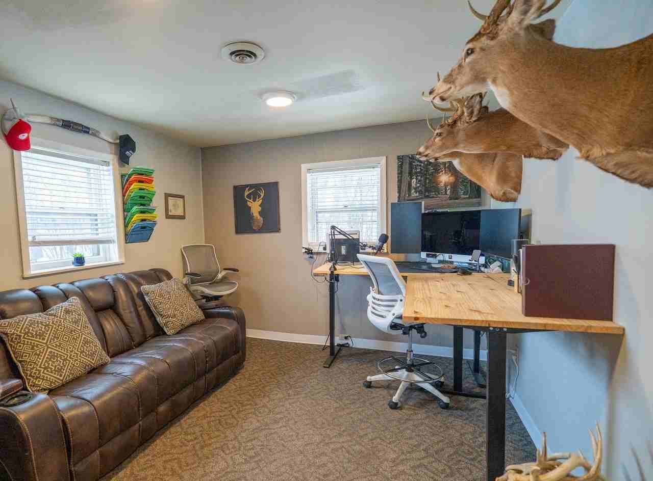 4256 Fox Hills Ct - Photo 7 of 13