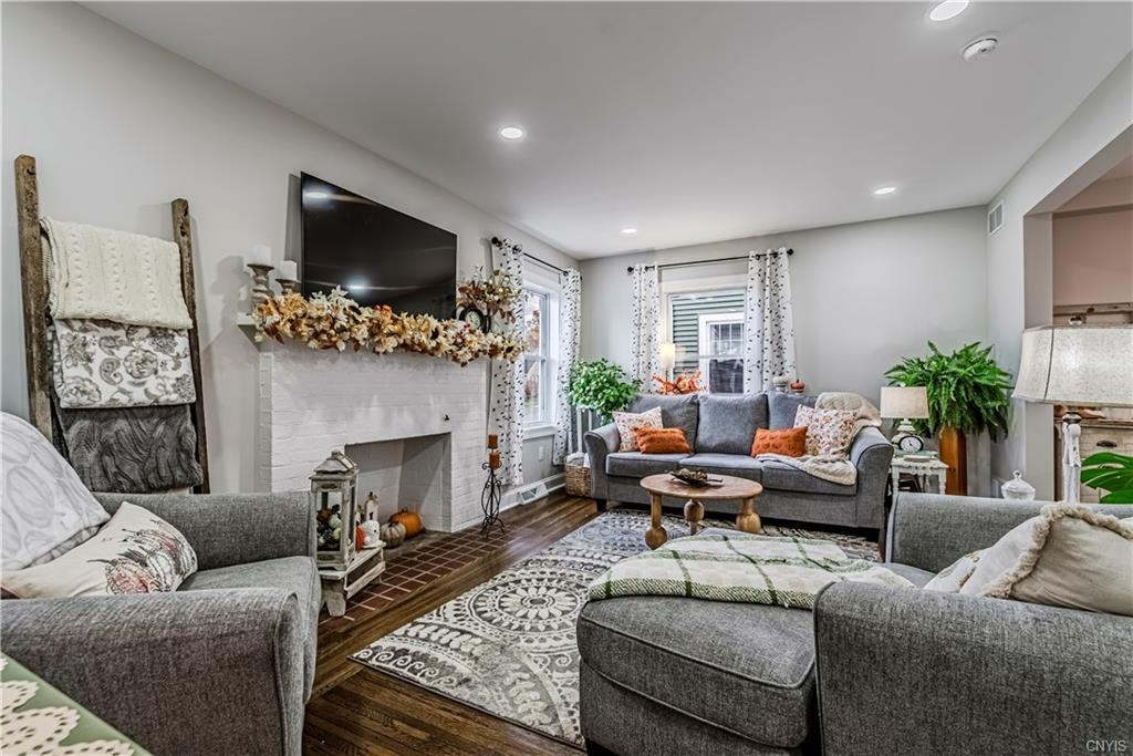 58 Ballantyne Brae - Photo 3 of 50