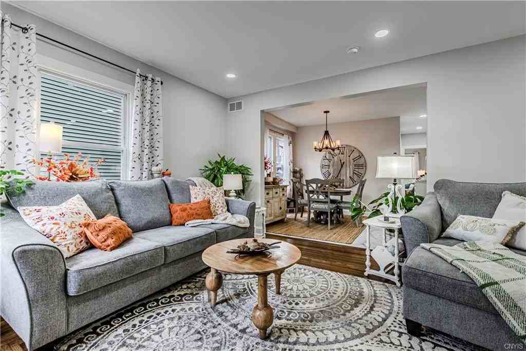 58 Ballantyne Brae - Photo 7 of 50