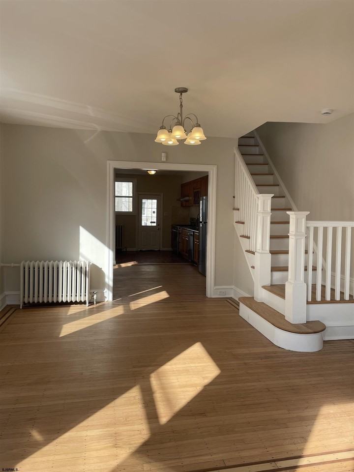 3917 Winchester Avenue - Photo 2 of 23