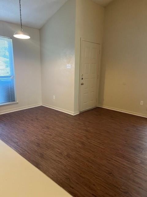 310 Tamara Dr Apt A - Photo 5 of 24