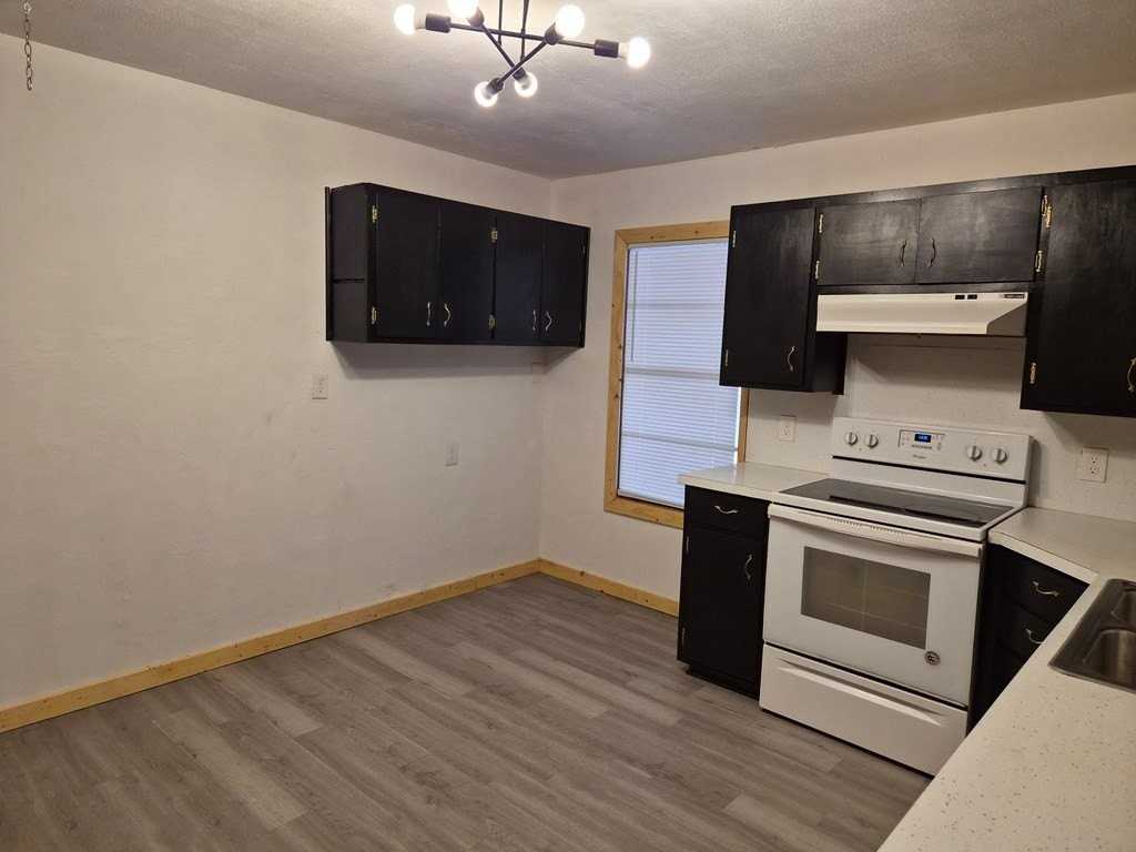 1314 Koberlin Street - Photo 5 of 15