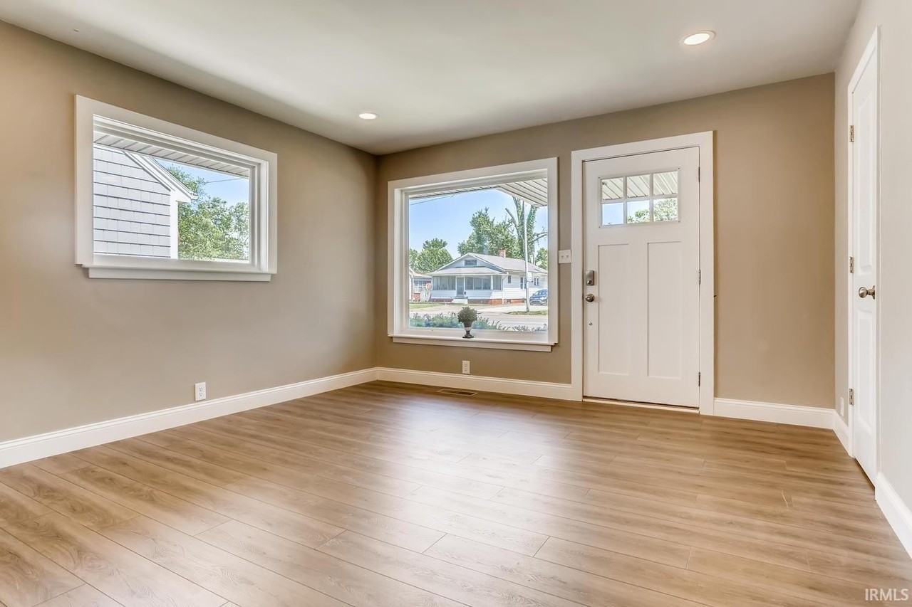 2161 Washington Avenue #A - Photo 5 of 18